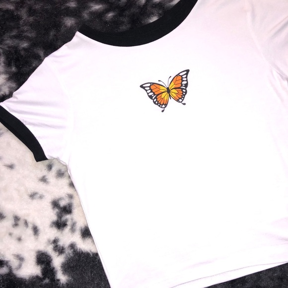 Butterfly shirt - Picture 1 of 3